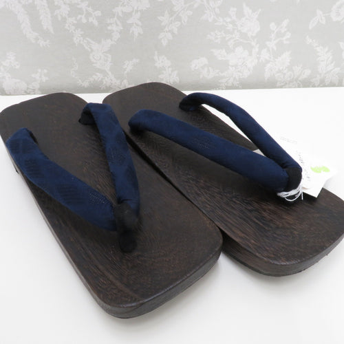 Claging Men's Kiri Clog Men's Footwear Navy x Kouge Tea