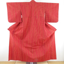 画像をギャラリービューアに読み込む, ウール着物 単衣 赤色 縞柄 織り文様 バチ衿 カジュアルきもの 仕立て上がり 身丈160cm 美品
