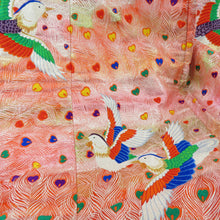 画像をギャラリービューアに読み込む, 色打掛 正絹 鳥に孔雀の羽根 唐織 金糸 婚礼衣装 花嫁衣裳 ブライダル ウエディング 身丈188cm 美品