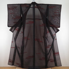 Load image into Gallery viewer, Summer kimono Single Gasa Bachi Collar Genji Kaga Pure Pure Silk Black X vermilion summer tailored