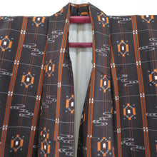Load image into Gallery viewer, Tsumugi Kimono Ring Water Cross Kasuri Brown x Orange Lined Lined Lord Wide Casual Tailoring Kimono Star Star 160cm Beautiful goods