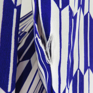 Wool kimono single clothes white x purple arrow flew pattern Yasuri pattern pattern Bee collar casual kimono tailor