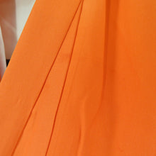 Load image into Gallery viewer, Children&#39;s kimono girl one body orange color x white blur 2 -piece set set with undergarment Pure silk bird pattern formal girls Shichigosan celebration Children&#39;s height 98.5cm