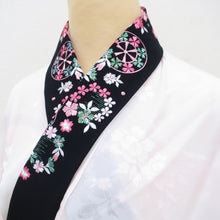 Load image into Gallery viewer, Baseon pure silk kimono for kimono pink blur Embroidery with half -collar tall height (from the shoulder) about 3 shaku 6 inch 5 minutes