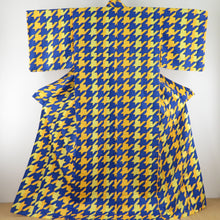 Load image into Gallery viewer, Komon Washing Kimono Chidori lattice pattern Blue single -piece wide collar LL size polyester 100 % Casual 171cm