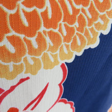 Load image into Gallery viewer, Summer kimono small crest Washable kimono kimono chrysanthemum and lily pattern 紺 文 文 文 文 文 様 サイ サイ サイ サイ サイ サイ サイ サイ サイ サイ サイ サイ サイ サイ