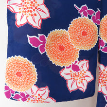 Load image into Gallery viewer, Summer kimono small crest Washable kimono kimono chrysanthemum and lily pattern 紺 文 文 文 文 文 様 サイ サイ サイ サイ サイ サイ サイ サイ サイ サイ サイ サイ サイ サイ