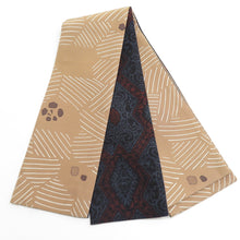 Load image into Gallery viewer, Half -width belt reverseable half width pure silk width: about 15.3cm × Length: about 380cm pongee × small crested blue × brown rhombus × brown rhombus
