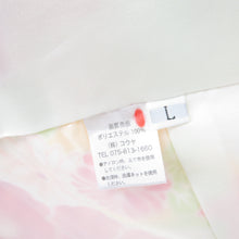 Load image into Gallery viewer, Komon camellia and chrysanthemum printing kimono Polyester L size White / blue / yellow lined wide collar color back tailored Casual height 165cm