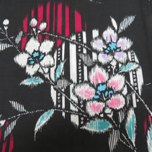 Load image into Gallery viewer, Yukata SUMMER MODE Flower pattern Black cotton 100 % Matsu Summer Yukata Summer Festival Fireworks Festival