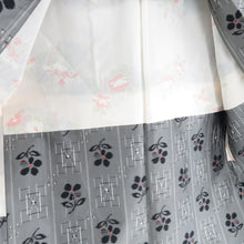 Load image into Gallery viewer, Tsumugi Kimono Ensemble Echigo Tradition Ponito Flower decorative striped Poppy Popular Bee Collar Gray Casual Casual Casual Kimono