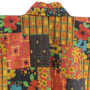 Wool kimono single clothes black x brick multi -colored pattern square cracked flower × Kasuri pattern Bee collar casual kimono Kimono tailor