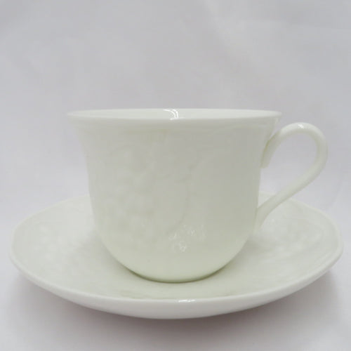 Wedgwood Weld Wood Tableware Strawberry & Vine Strawberry & Vine Cup & Saucer White Difficulties