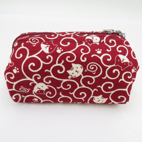 Cats and arabesque pattern Caramel pouch Shikyado Red Cotton Inner check -out Pattern