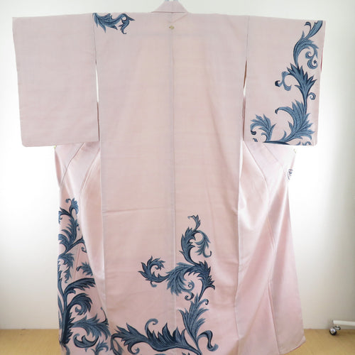 Visit clothes Antique kimonos Lin pink x Navy blue plant pattern 1 crest sewing crest pure silk height 163cm