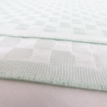 Load image into Gallery viewer, Half -collar weaving shop thread thread half -collar Ichimatsu pattern light green fluffy Japanese Kyoto Tango kimono accessory length 110cm