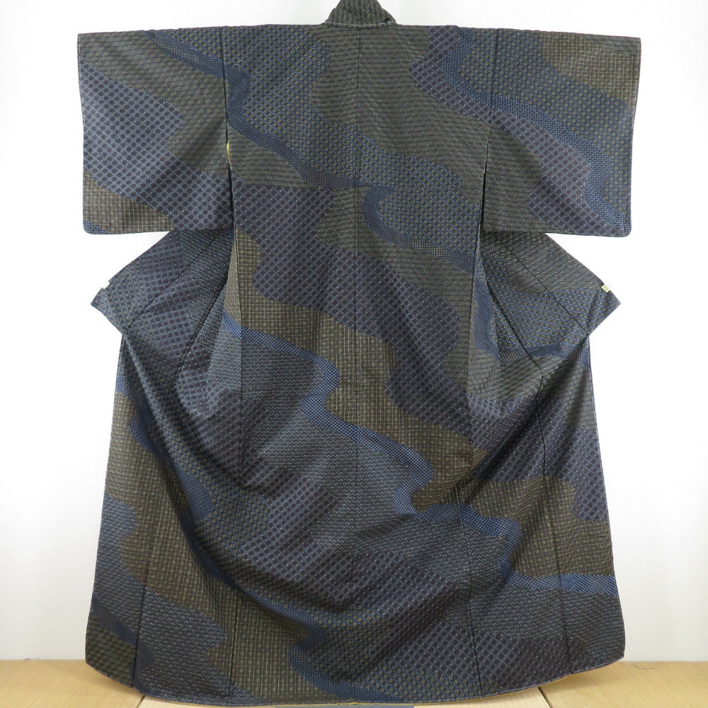 Tsumugi Kimono Kimono Sashimi Embroidery Swatou embroidery Swatou embroidery Cracked Black Lined Lined Collar Pure Silk Color Back Back