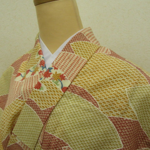 Other kimono wool kimono beige tea type x Karashi greenery, such as a fan -style flower pattern (from the shoulder) 152.3cm (4 shaku 1 minute) Height 145cm #1001 Used