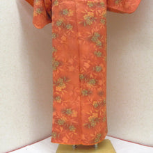 Load image into Gallery viewer, Small crest 
Pure silk yellow flower orange color, lined kimono wide collar height (from shoulder) 154.5cm (4 shaku 7 minutes) Height 149cm Practice Casual Kimono tailoring # 1001
 second hand